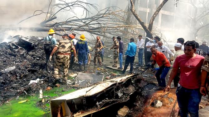 air india plane crashes ahmedabad