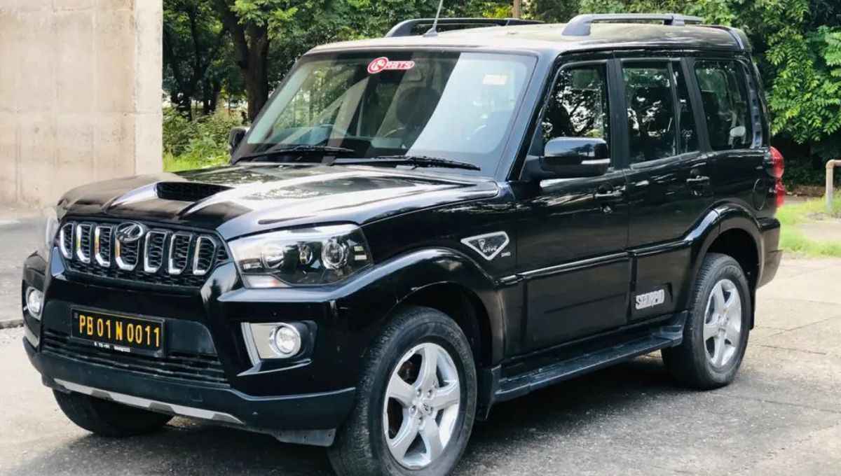 Mahindra Scorpio S11