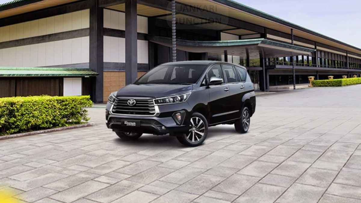 Toyota Innova Crysta