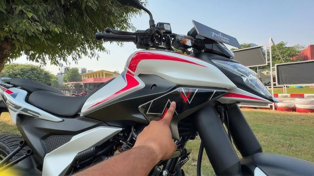 Bajaj Pulsar N125