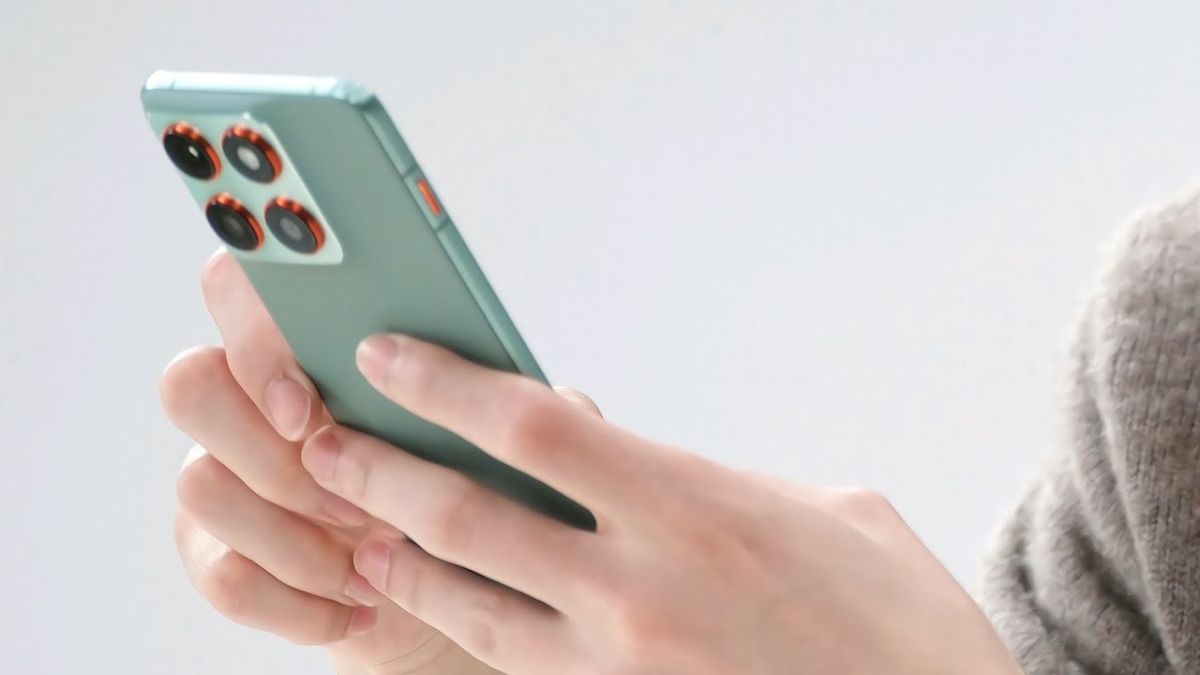 Moto X70 Air 5G