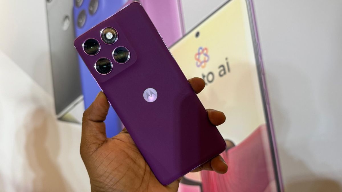 Motorola 70 Pro Max